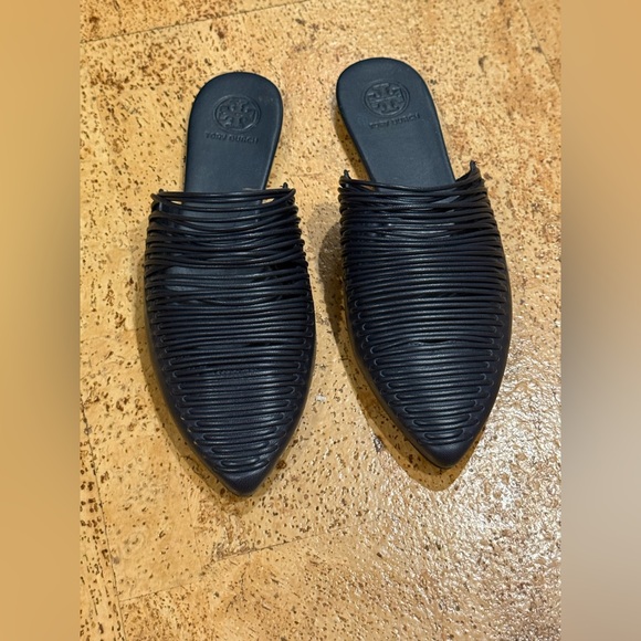 New Tory Burch Black Mules with Woven Detail Size 6M - Picture 15 of 16